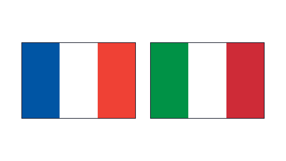 Le drapeau français et le drapeau italien, côte à côte.